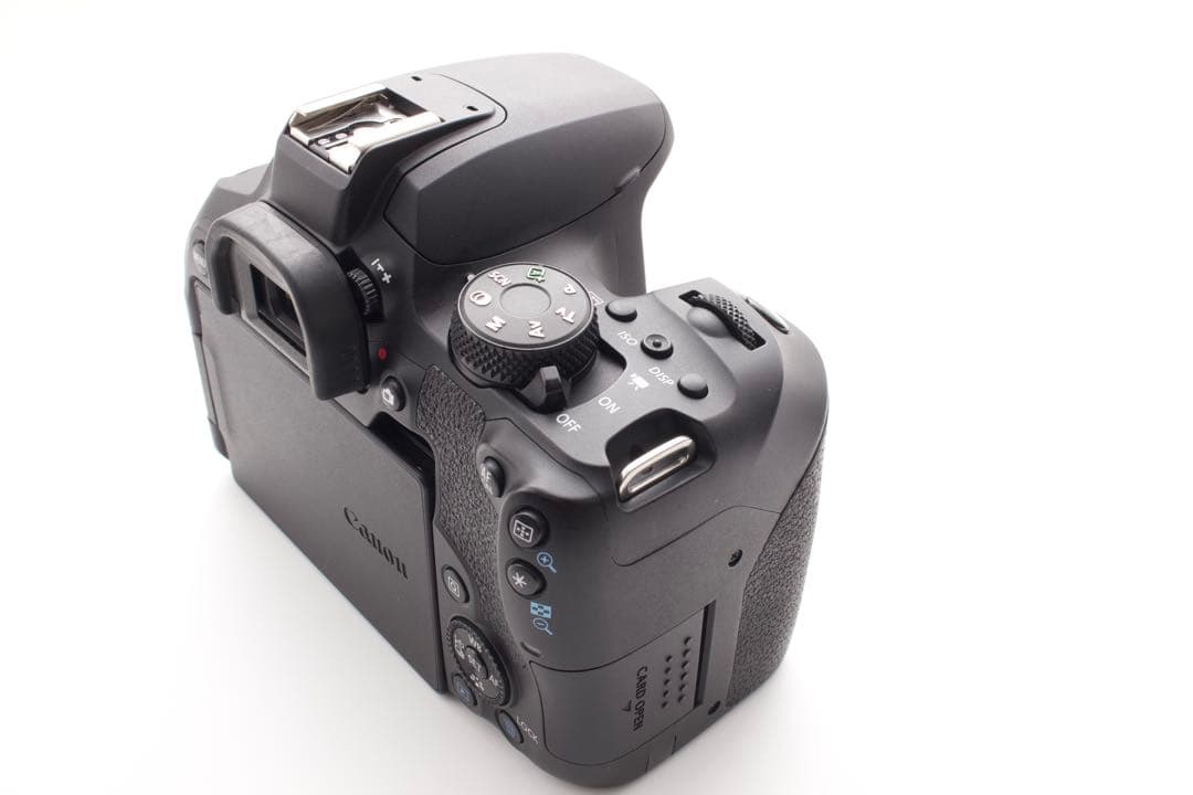 ゲリラセール❣️Canon EOS Kiss X10i Wレンズ　50mm単焦点