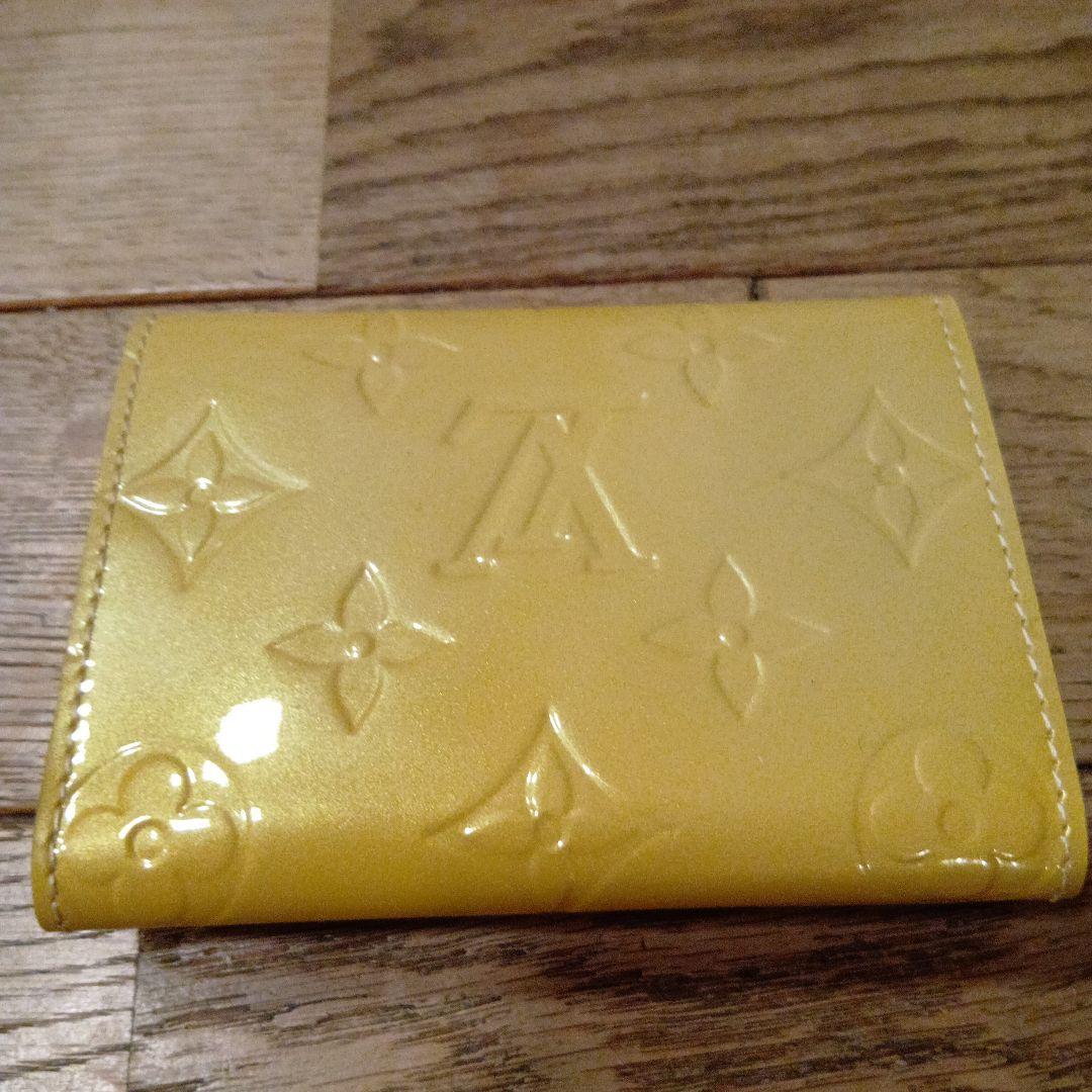 【新品、変色有】ルイヴィトン　ヴェルニ　総柄　名刺ケース　カードケース　エナメル