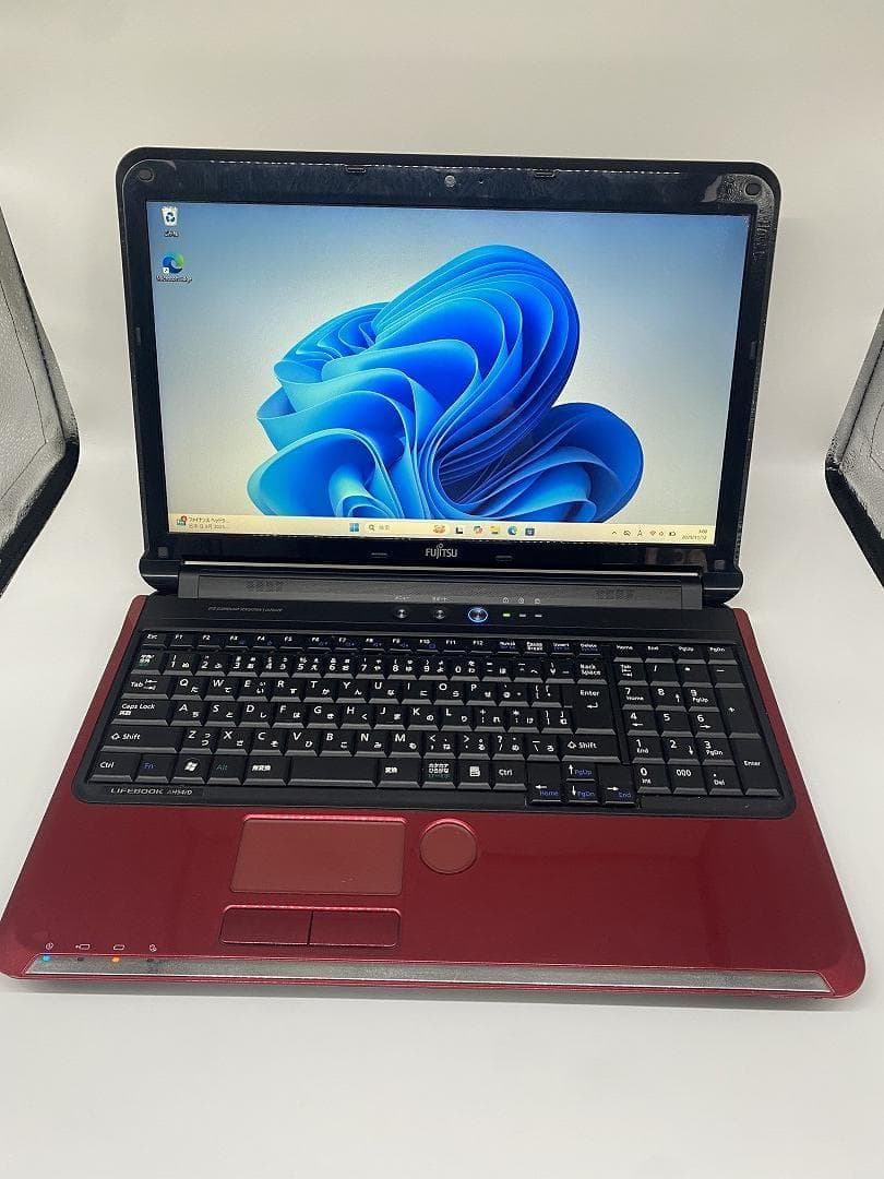 【FUJITSU】爆速 Core i7/新品SSD128GBノートパソコン　D3