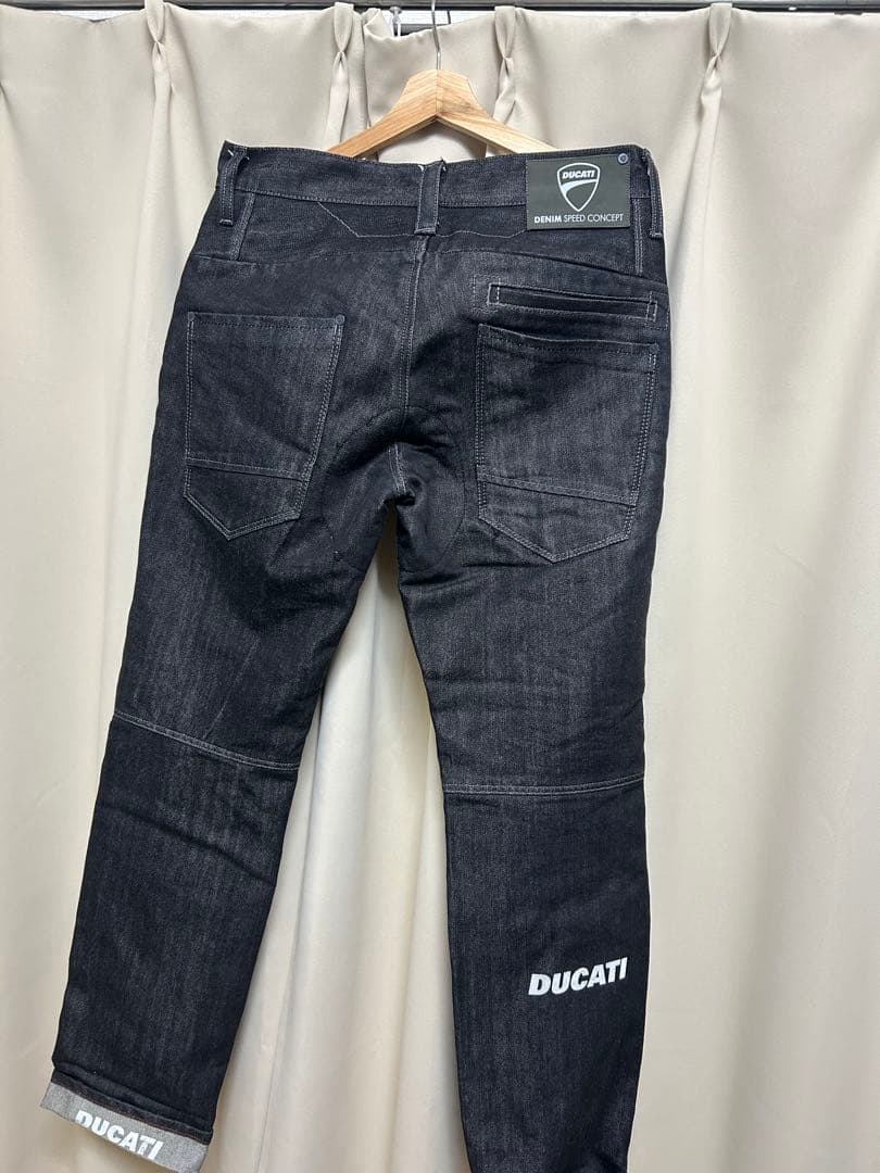Ducati デニム（ダイネーゼ製）　サイズ32