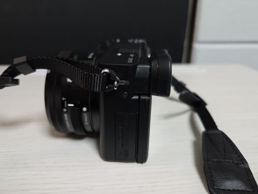 SONY α6400 ILCE-6400Y ミラーレス一眼カメラ