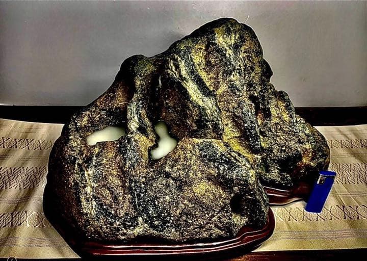 武尊石 溜まり石 32kg