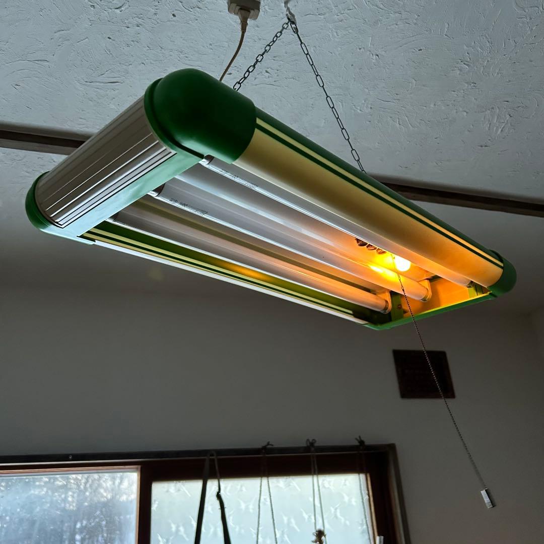 レトロポップ 蛍光灯 みどり