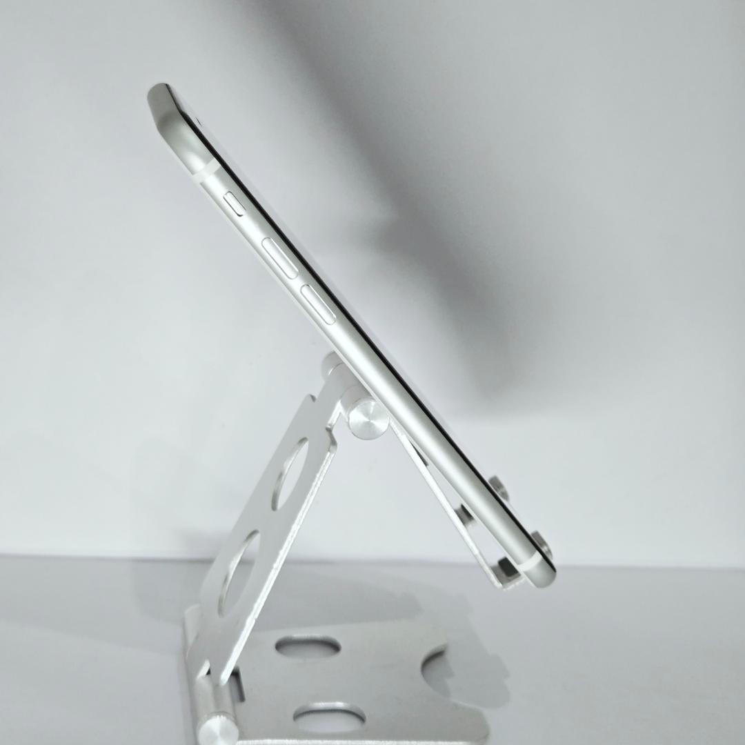 03 iPhoneSE 第二世代 ホワイト SIMフリー