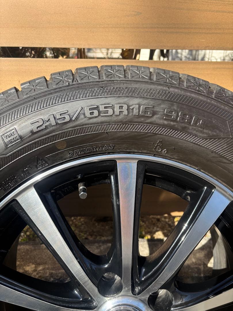 スタッドレスタイヤ16インチ ホイール4本セット