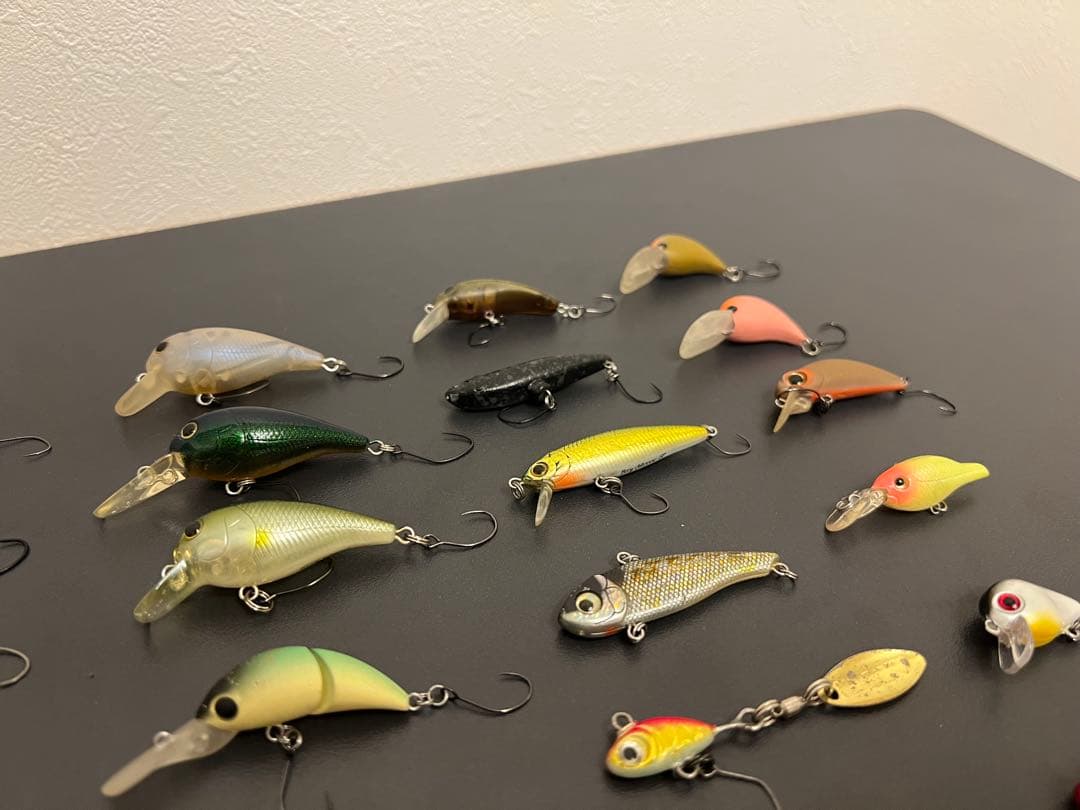 管釣り引退セット トラウト　ルアーセット【タックルボックス　ランディングネット】