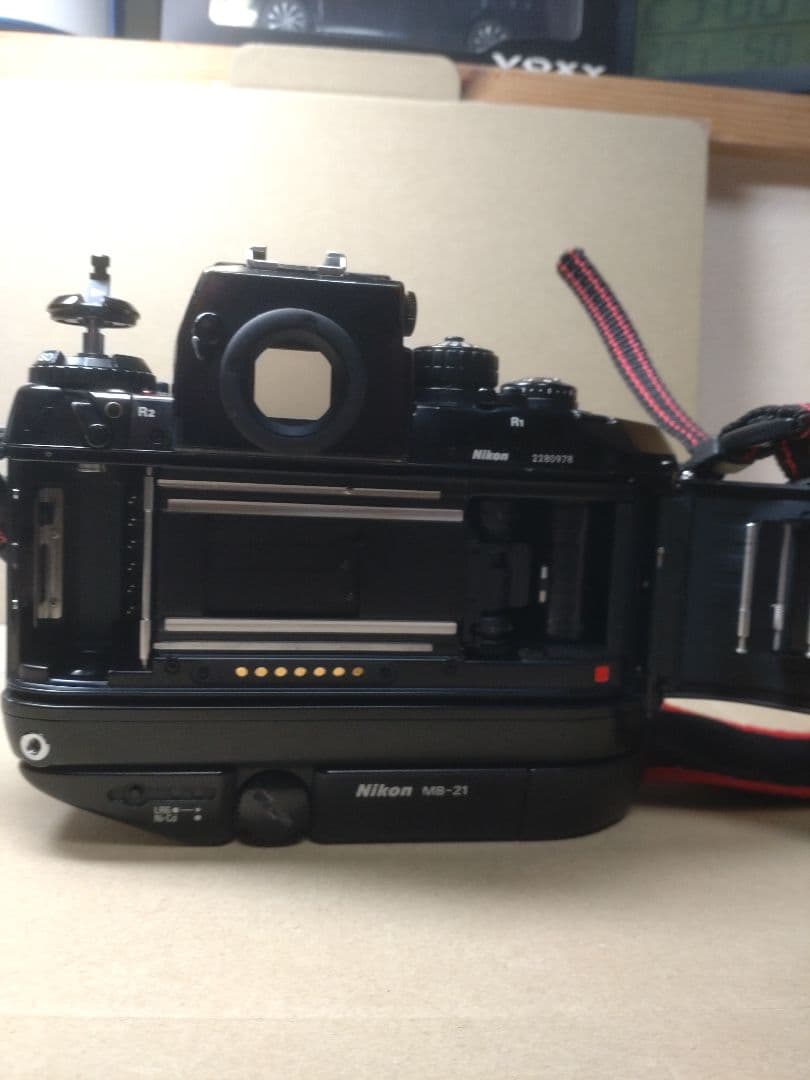 Nikon F4 一眼レフカメラ MB-21付きセット
