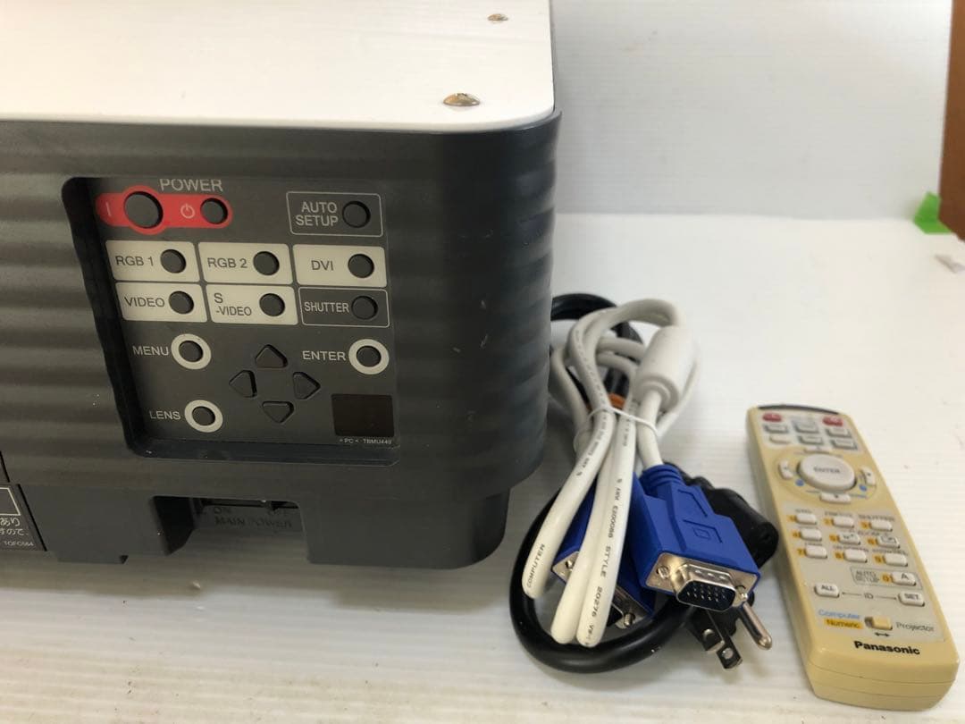 PANASONIC プロジェクター TH-D5600L ★5000ルーメン