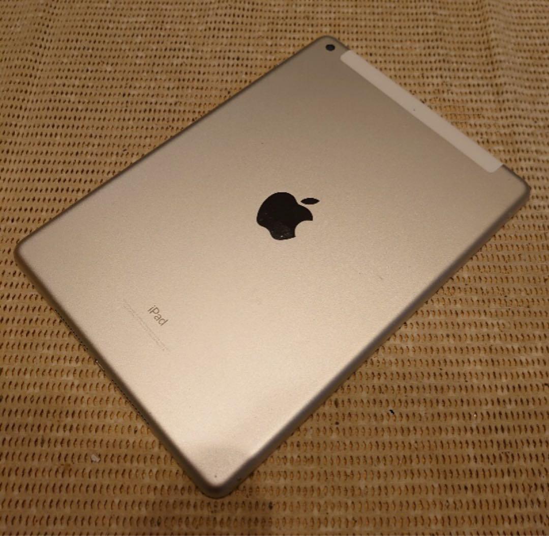 完動品SIMフリーiPad第5世代(A1823)本体32GB送料込WHLJK