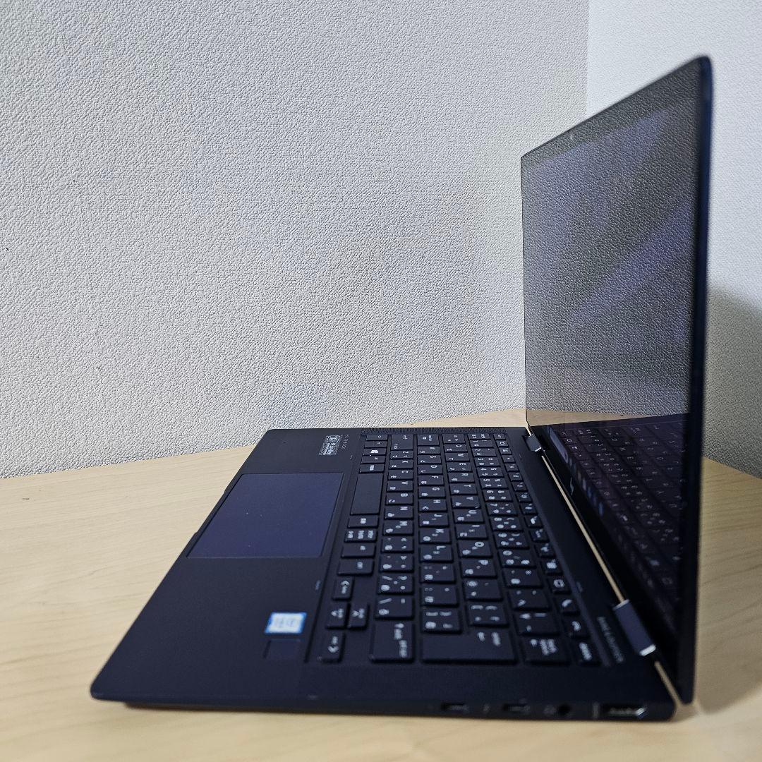 HP Dragonfly／Core i5／LTE内蔵／ペン