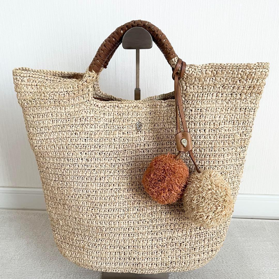 美品✨ヘレンカミンスキー ラフィア カゴバッグ ポンポン付き