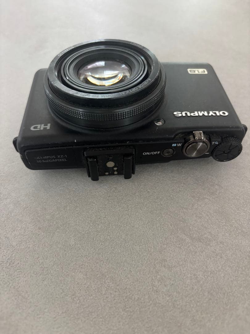 OLYMPUS F1.8 　XZ-1 HDデジタルカメラ