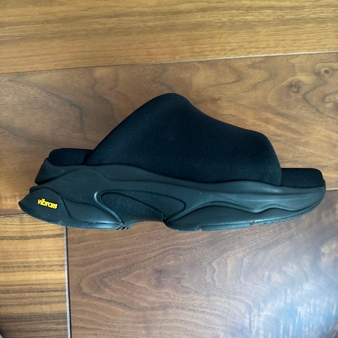 1回使用美品★PIPPICHIC Lukeサンダルミュール厚底ビブラムソールS