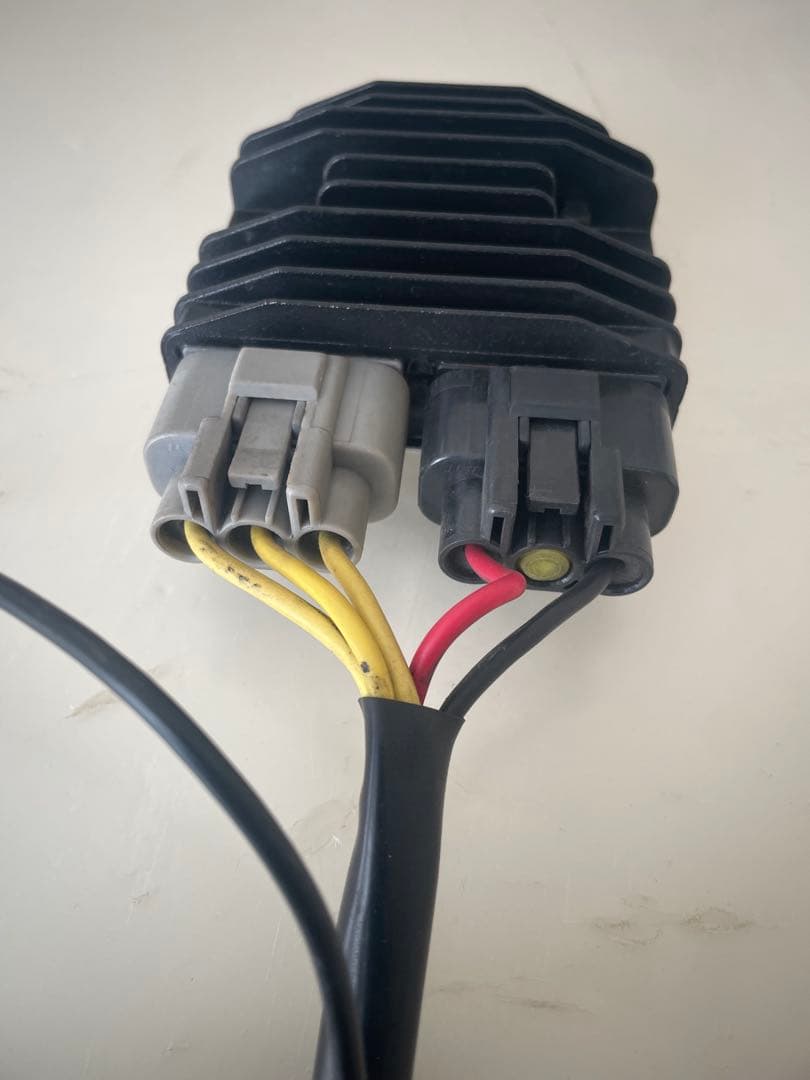 シグナスX 強化レギュレター　弾丸工房　レア物　MOSFET 電源の強化nmax