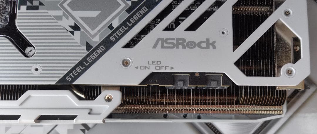 ASRock Radeon 7800XT Steel Legend 保証付き！