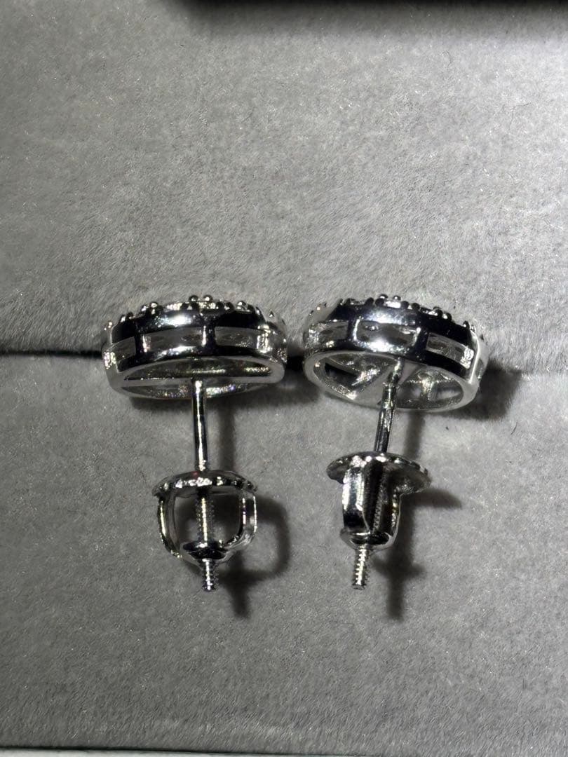 モアサナイト 10mm 丸型 両耳ピアス イヤリング