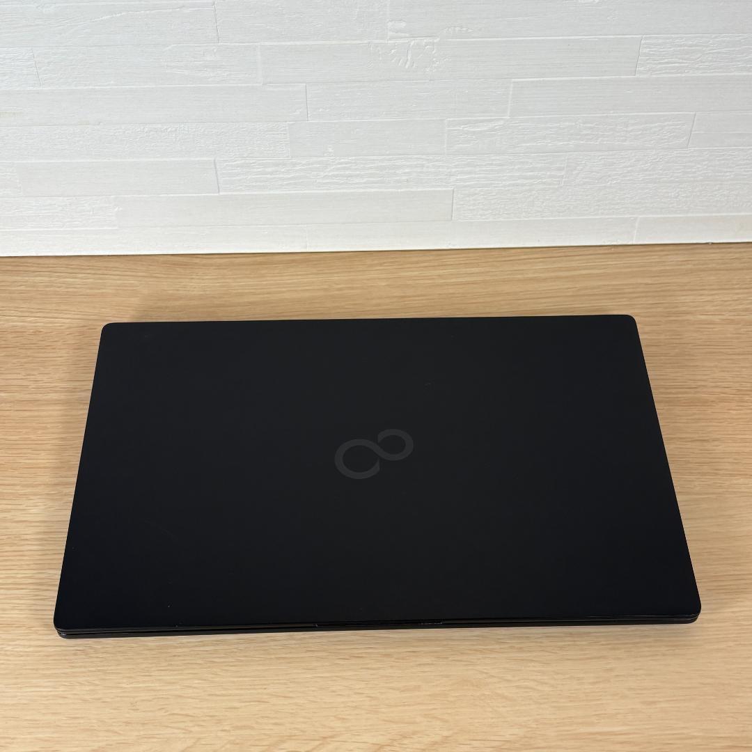 富士通　11世代i5　ノートパソコン　Windows11　ハイエンド　AI　09