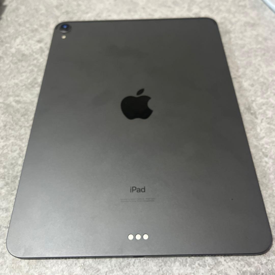 【ジャンク品】iPad Pro 第1世代　スペースグレー 画面傷あり