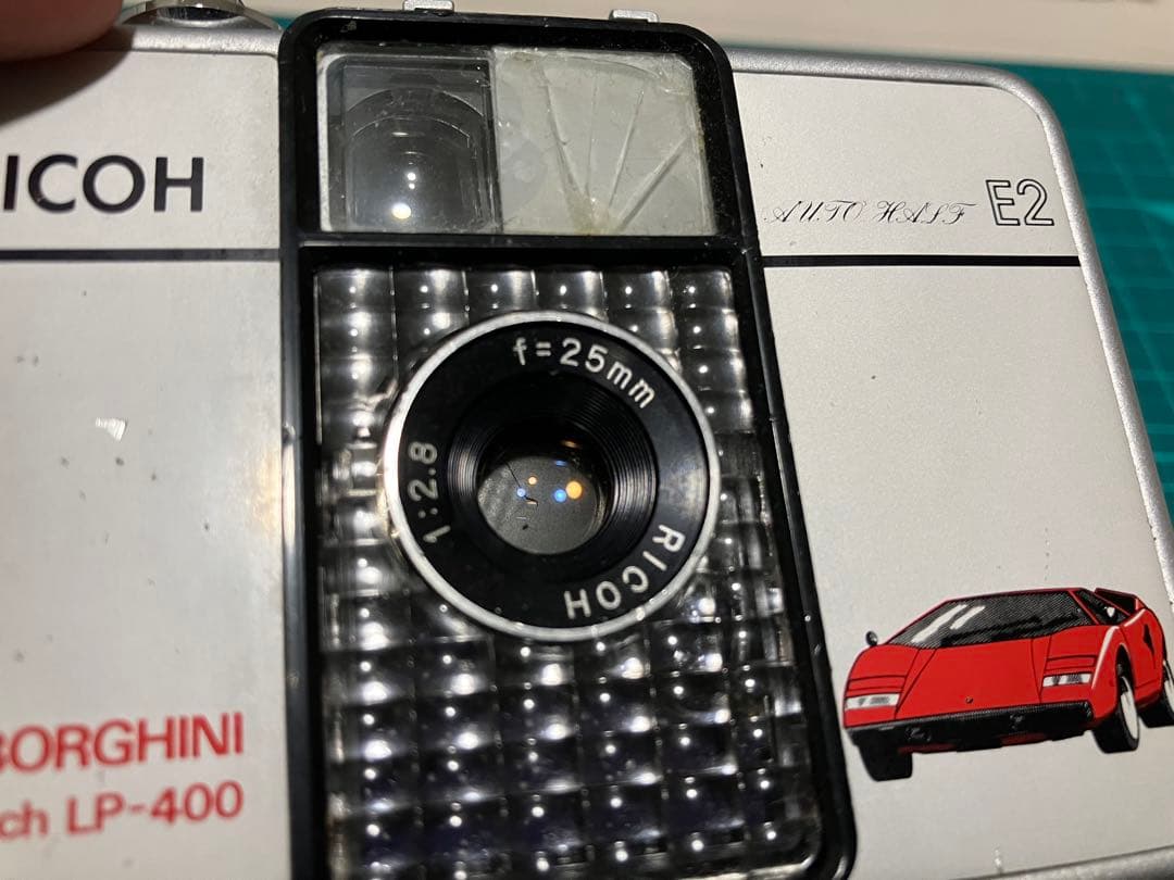 フィルムカメラ RICOH AUTO HALF E2 LAMBORGHINI Countach