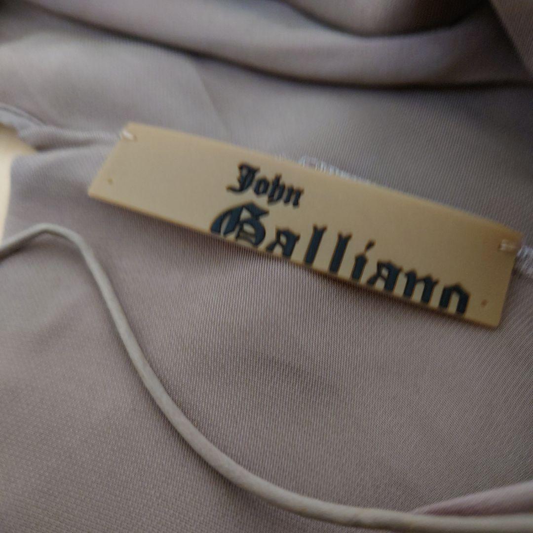 ジョン・ガリアーノデザインシルクキャミソール