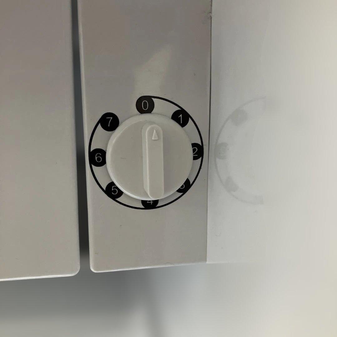 【希少美品】レトロ風冷蔵庫 48L （赤色）メーカー「タンスのゲン」