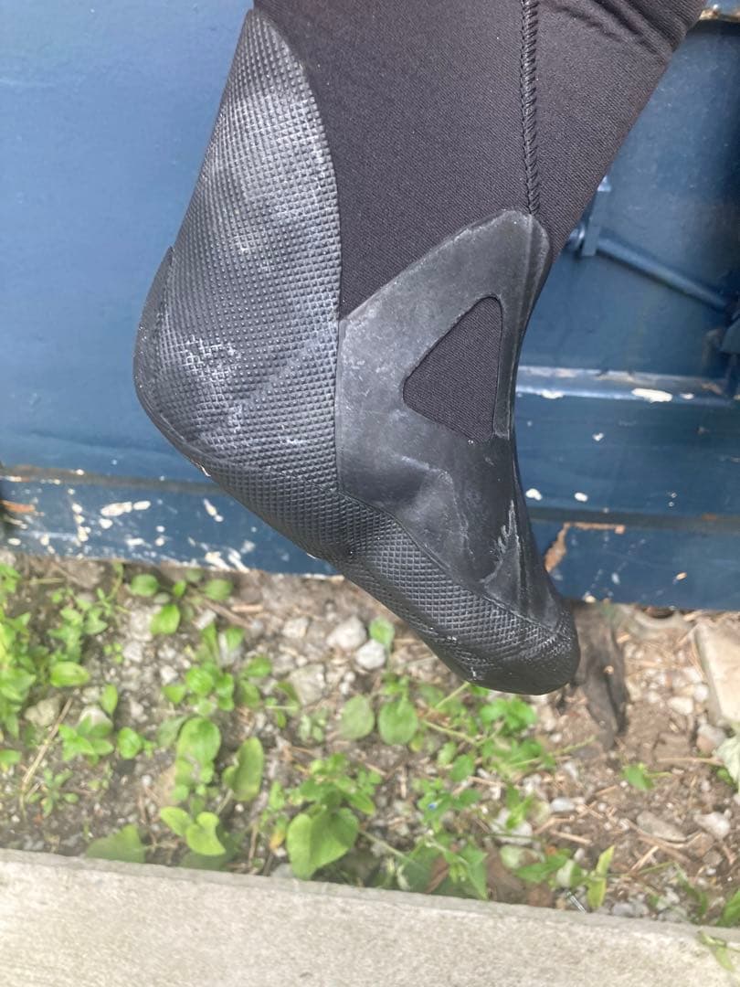 BEWET ウェットスーツ 長袖・長ズボン 黒