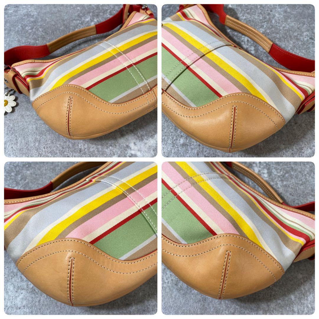 極美品　コーチ アクセサリーポーチ ワンショルダー ストライプ　マルチカラー