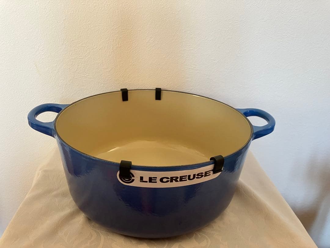 希少 LE CREUSET 限定色　ココット・ロンド 30cm