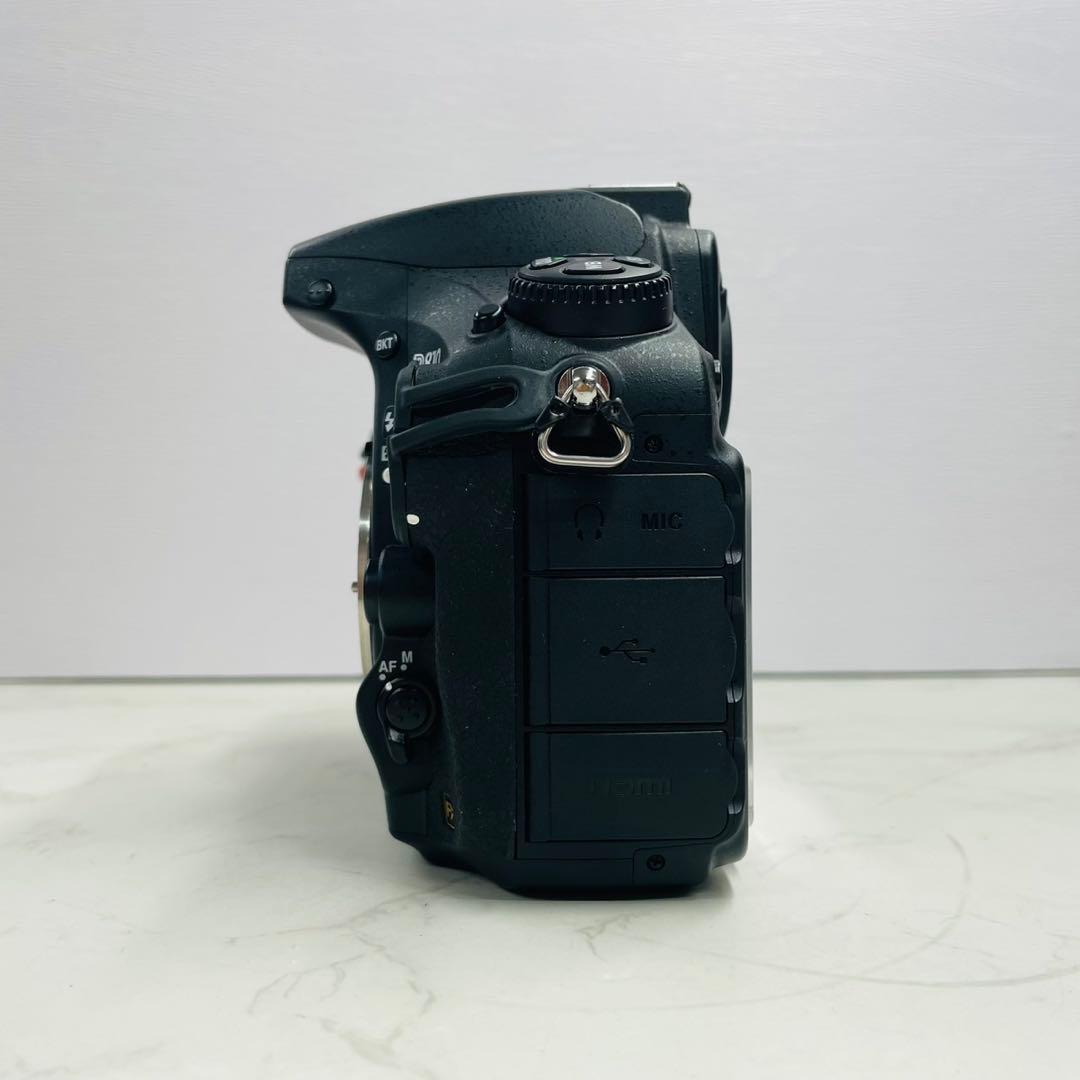 Nikon D810 ショット数1,787枚 WW7294