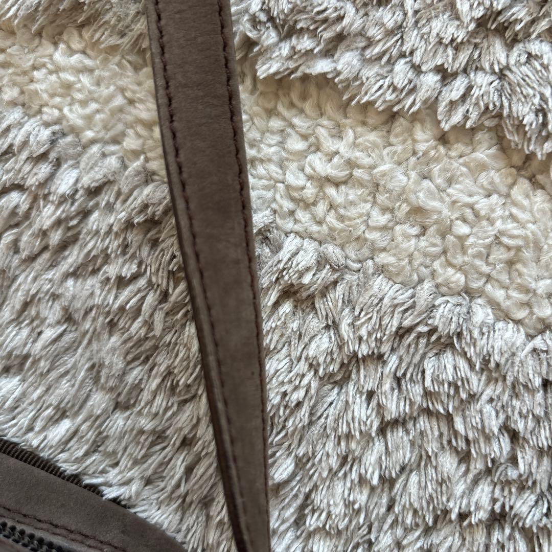 【1/31まで】Ferragamoフェラガモ　VARAショルダーバッグ