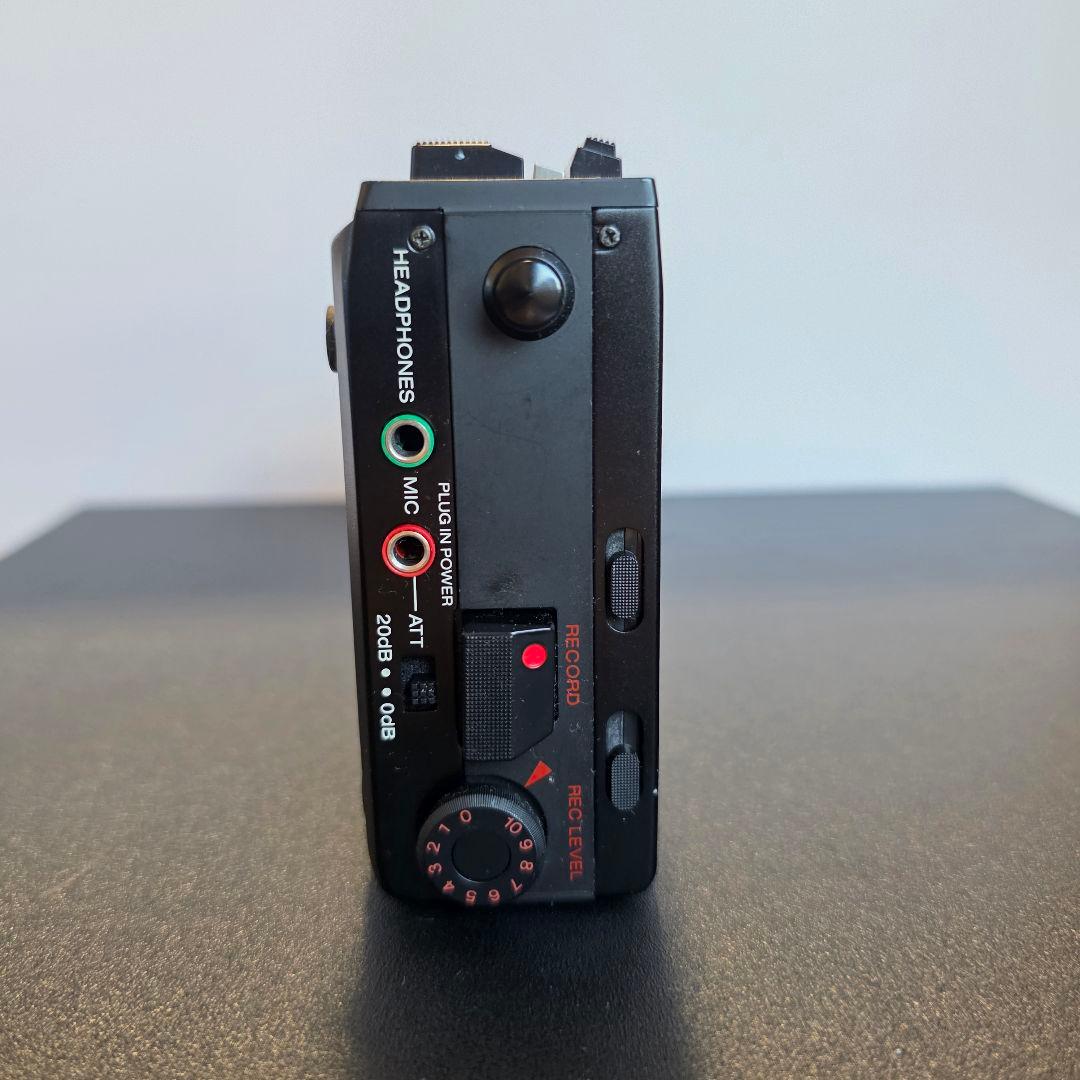 ポータブルプレーヤー SONY WALKMAN PROFESSIONAL WM-D6C