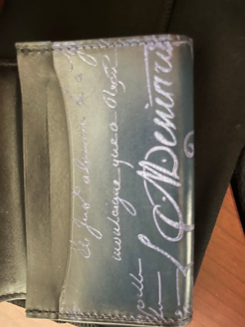 希少Berluti 名刺入れ アメジストパティーヌ