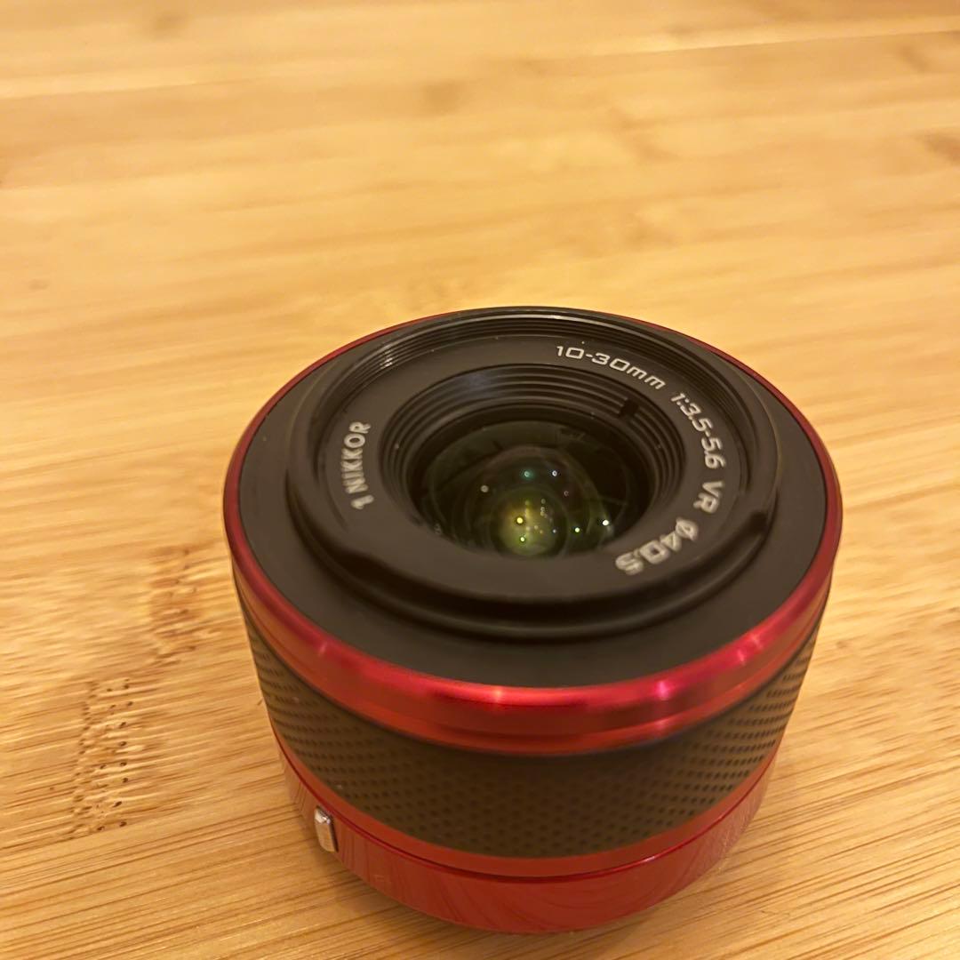 Nikon 1 J1 レッド コンパクトデジタルカメラ