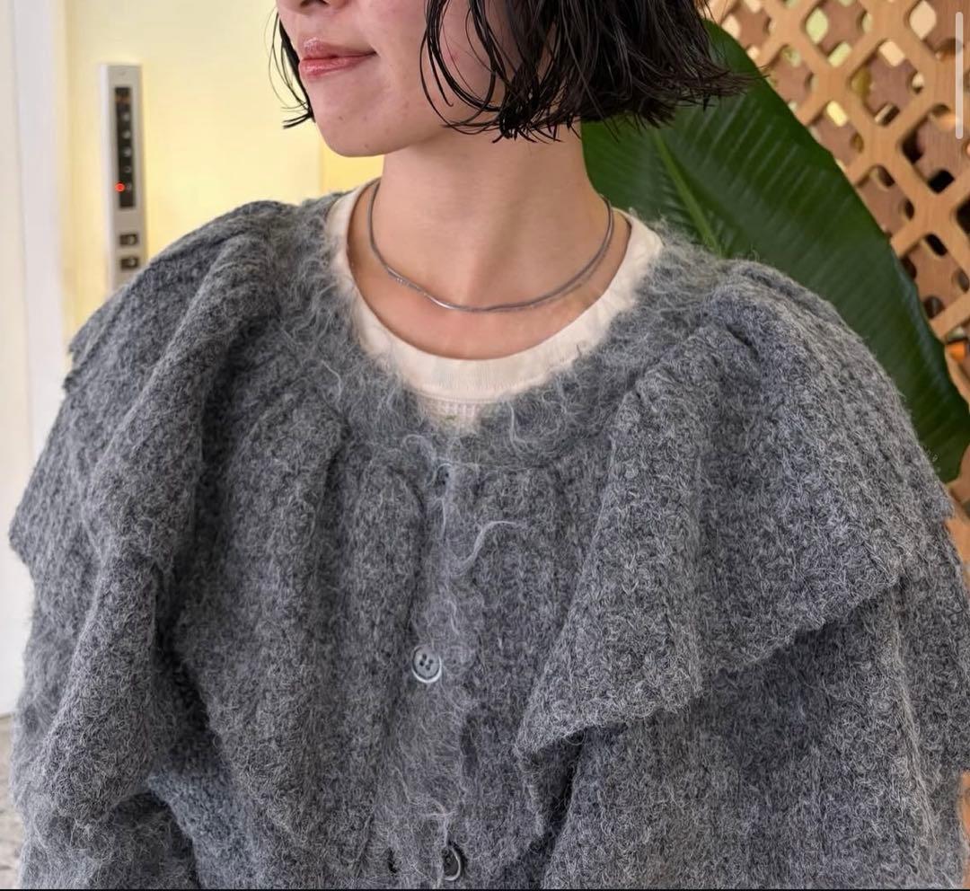 ちゃリナ様　タグ付き新品　LAATO frill frill knit
