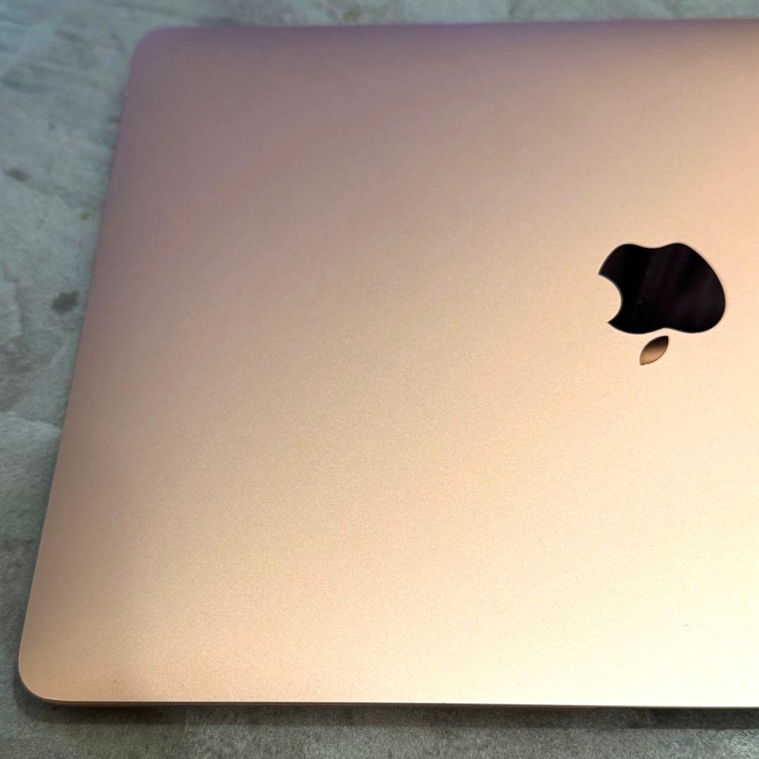 MacBook Air 13 インチ (2020) - Apple M1