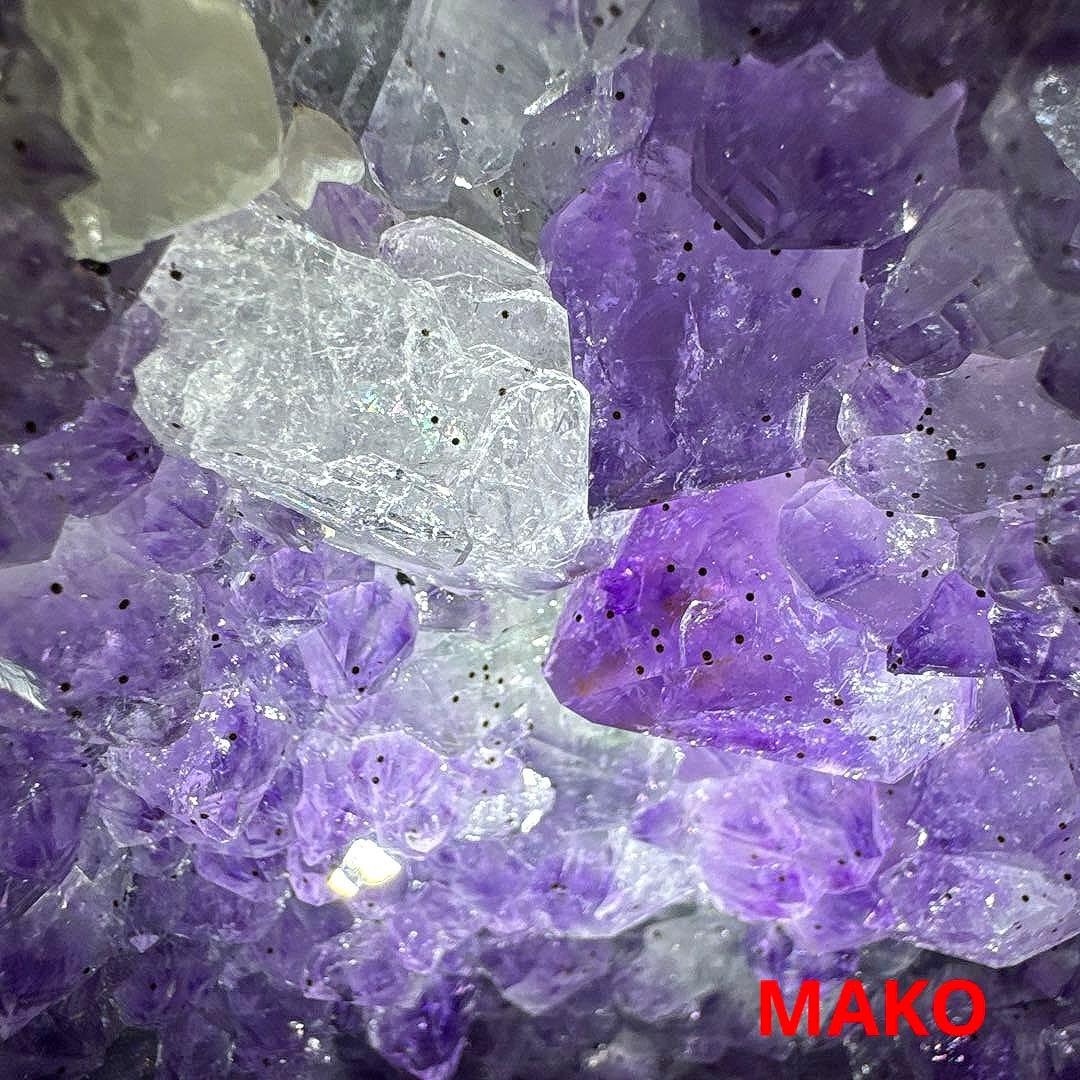 M1891☆アメジストドーム4.0Kg☆ウルグアイ産☆天然石☆N60101