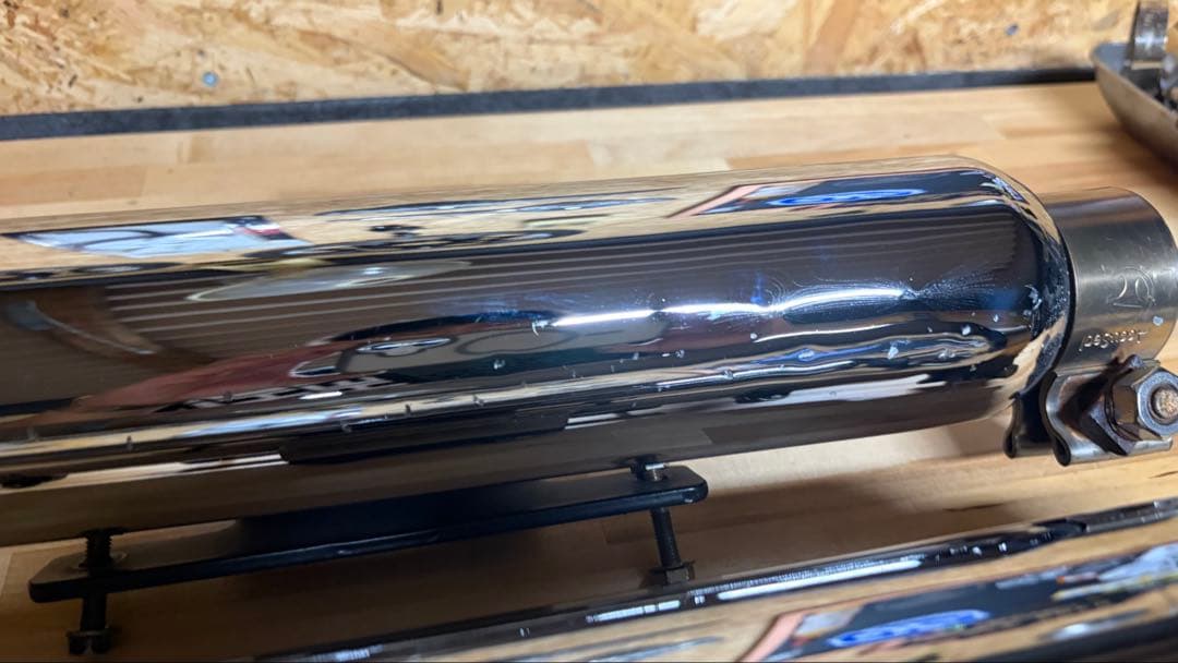 2007～2017 ソフテイル 3インチ・ツインスラッシュ スリップオンマフラー