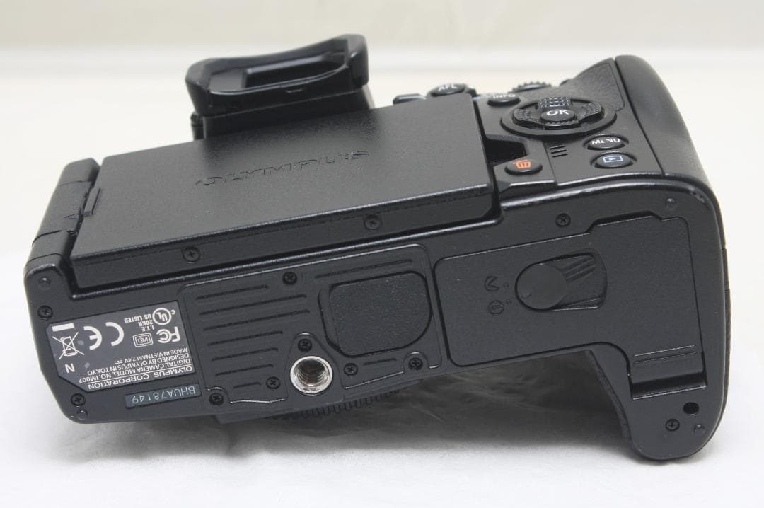 オリンパス OM-D E-M1 MARK II ボディ シャッター数888回