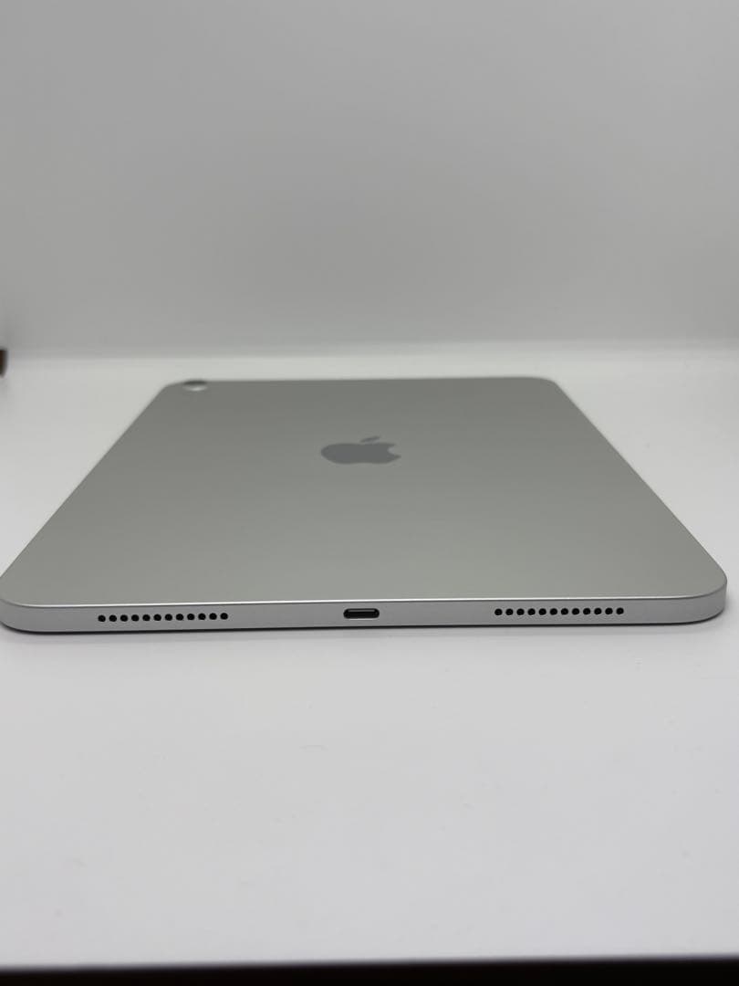 iPad無印 Wi-Fiモデル256GB 11インチＡ16 シルバー