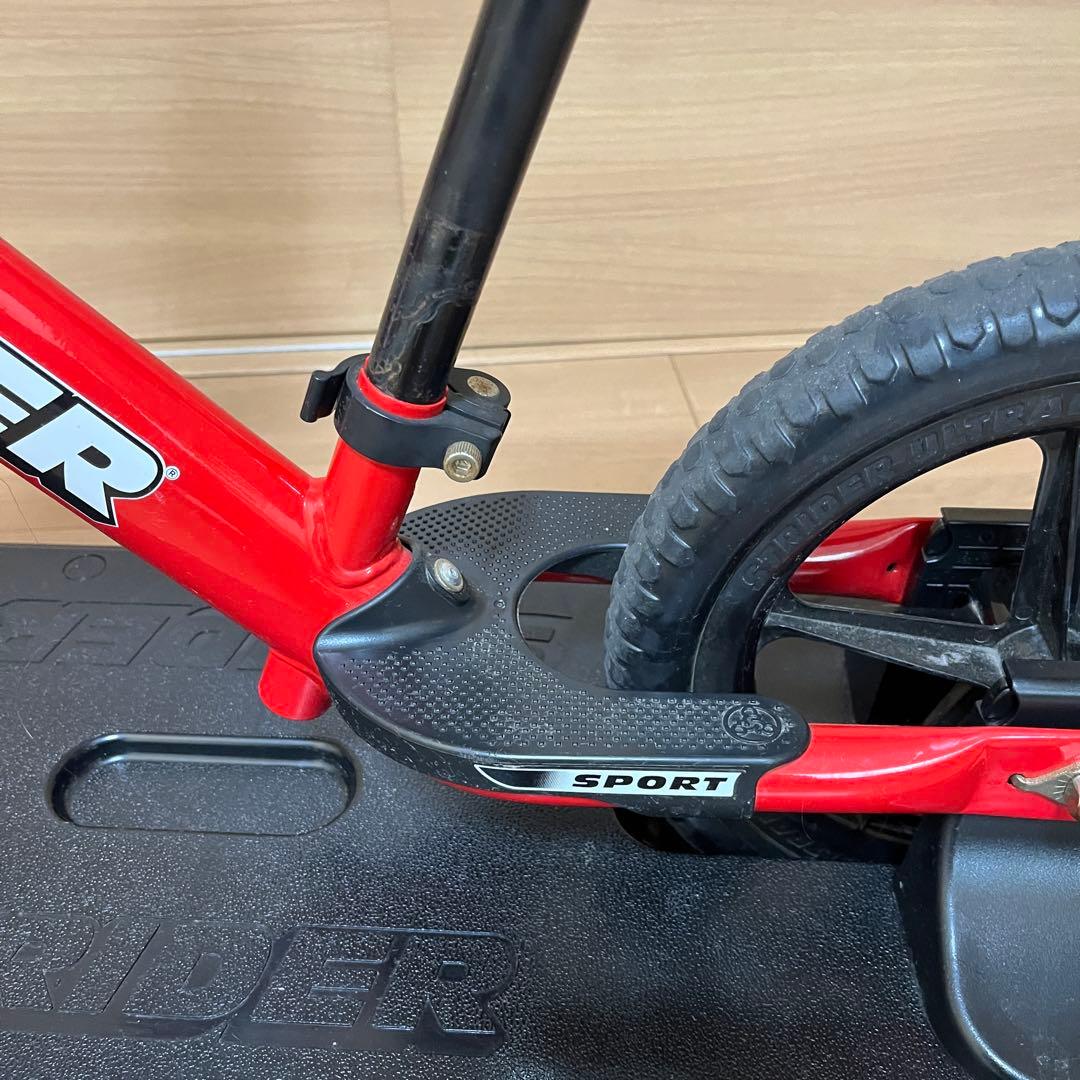 ストライダー STRIDER 12インチ レッド 赤 ロッキングベース付