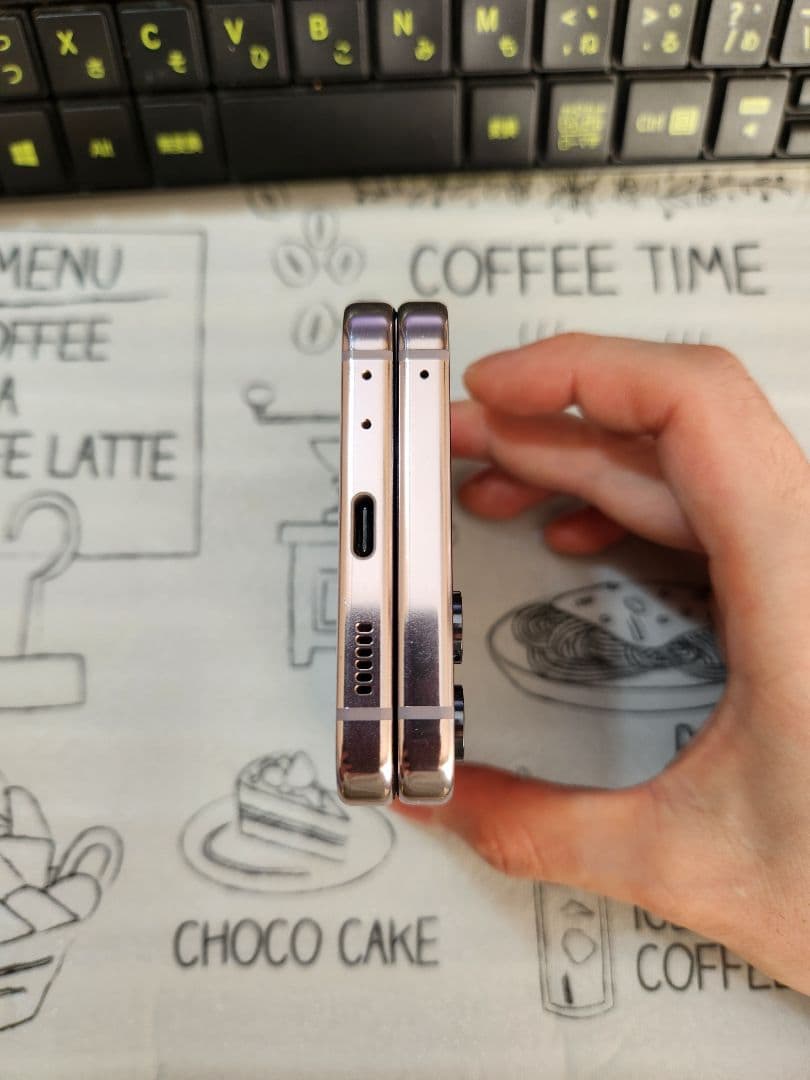 Galaxy Z Flip5 US版（SIMフリー）