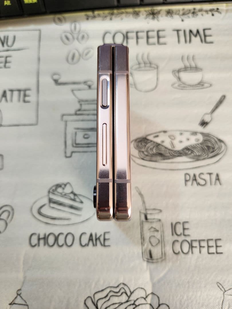 Galaxy Z Flip5 US版（SIMフリー）