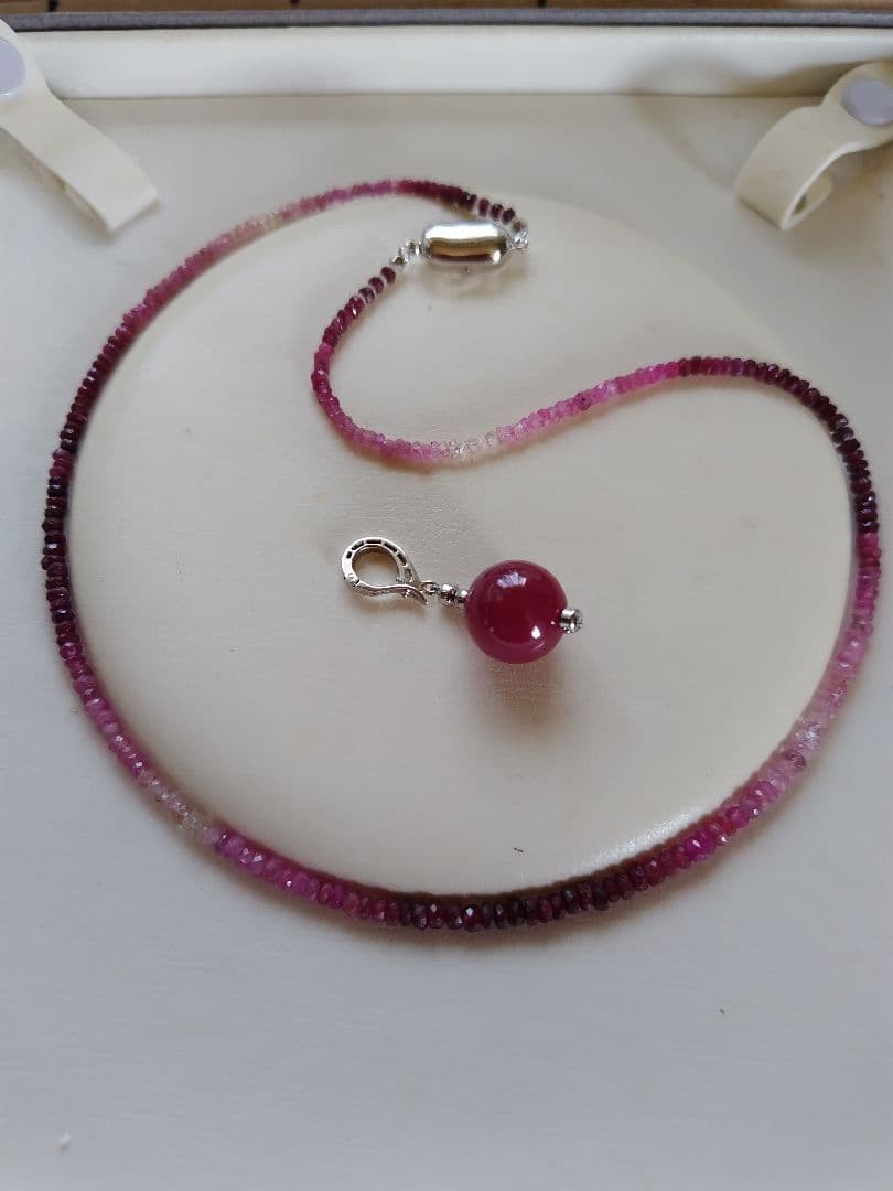 【鑑別書】ルビー(処理石) トップ付き、ルビーのネックレス