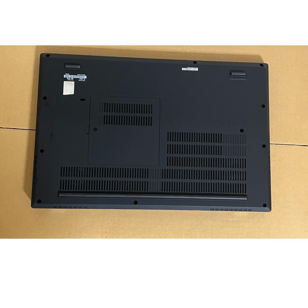 ノートPCケース ThinkPad P15 Gen1 i7 32GB/SSD1TB RTX3000