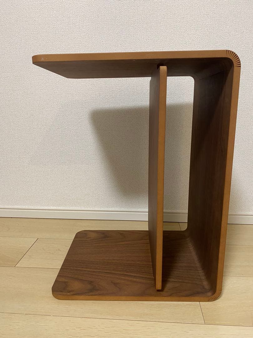 KEYUCA（ケユカ）クワミサイドテーブル　ウォルナット説明書ステッカー付き