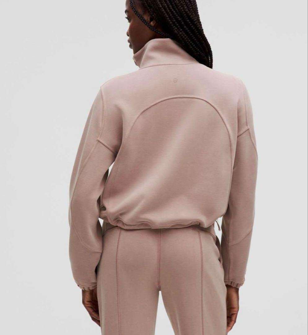 ★新品タグ付き★ ルルレモン ハーフジップ トレーナー