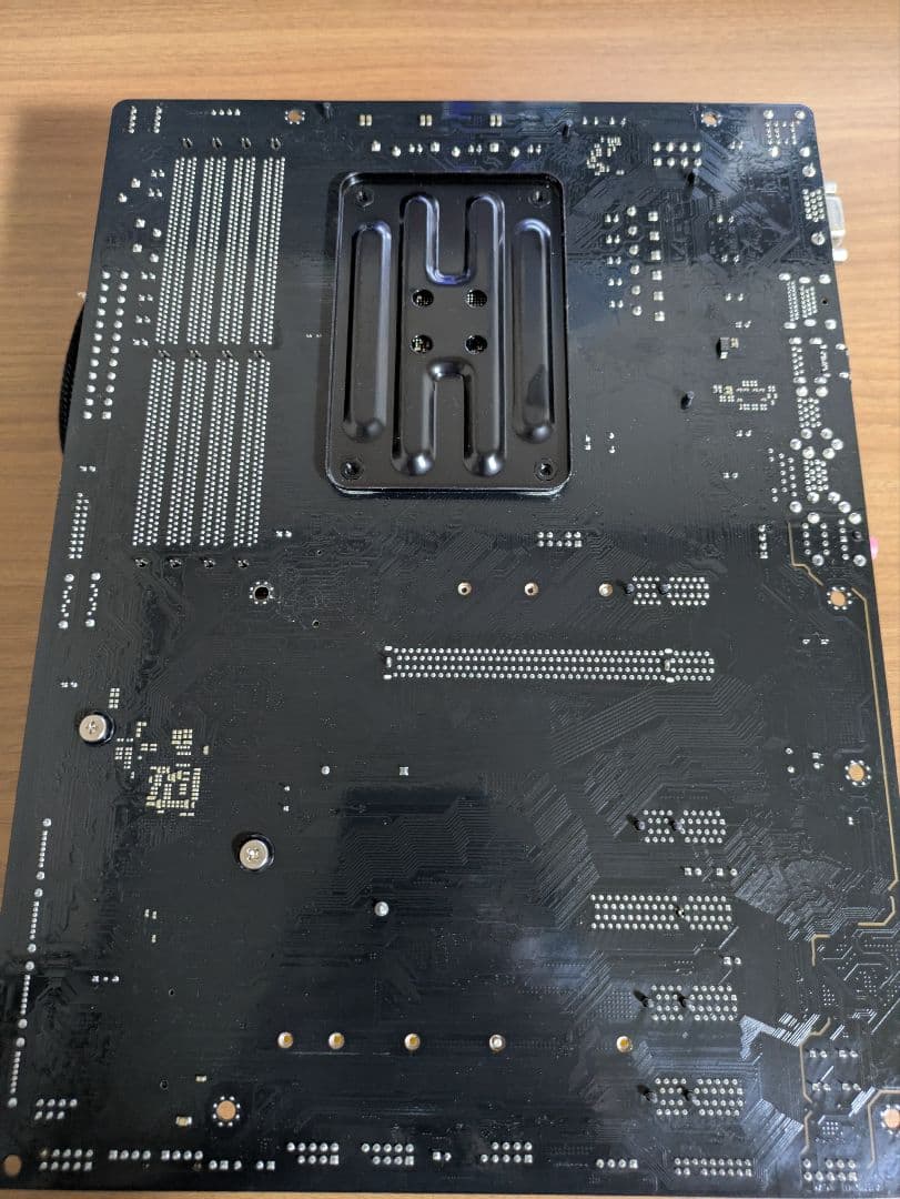 Ryzen 5 2600 + B450 Pro4 + 8GB×2メモリ セット