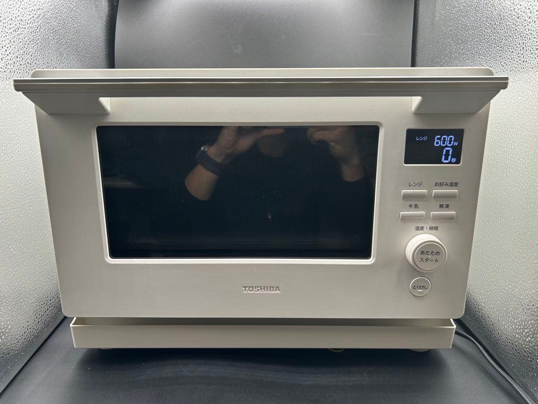 動作品　TOSHIBA ER-S10A 単機能電子レンジ　25年製