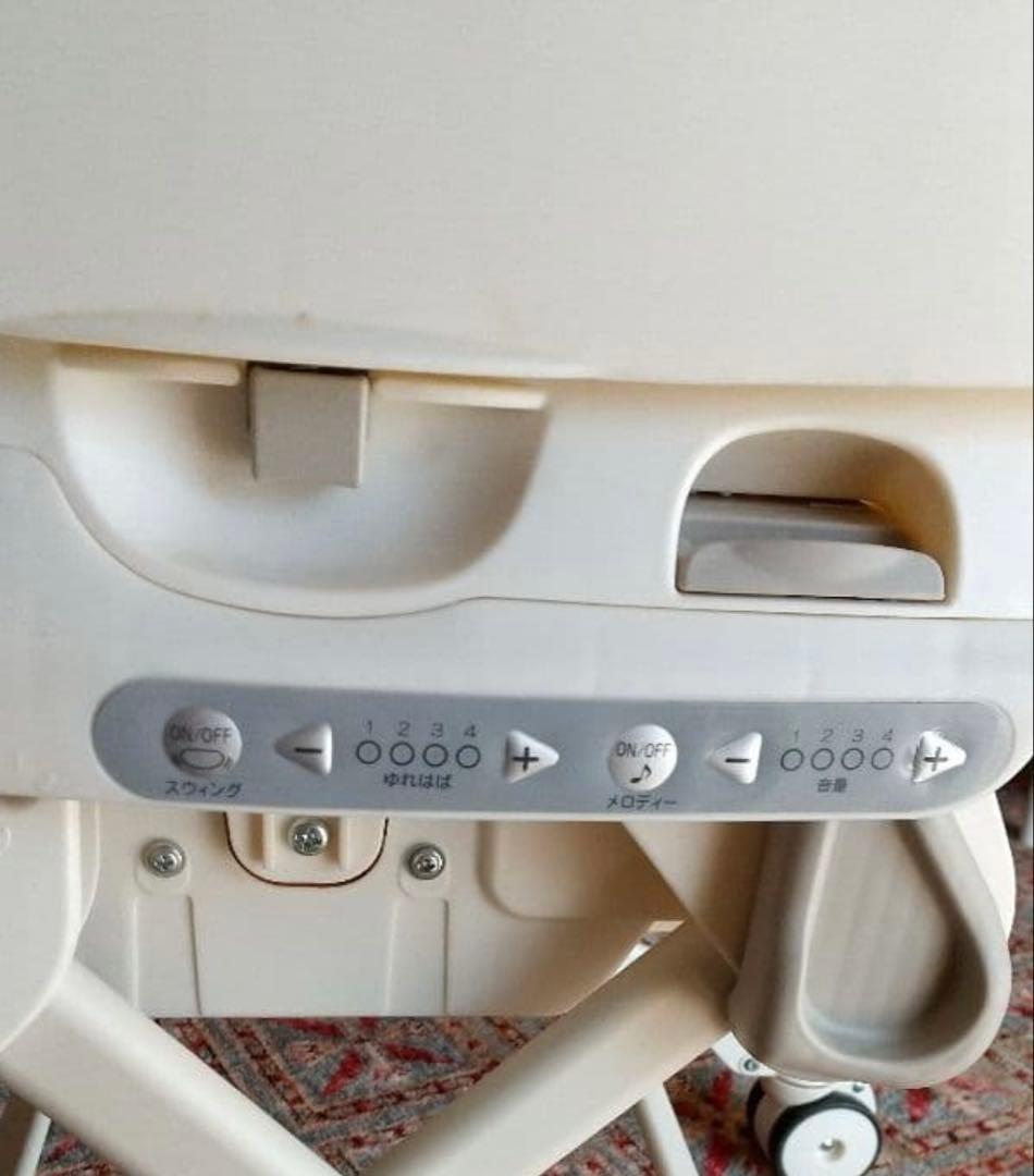 【値下げ】Combi コンビ 電動ベビーラック ルシエス