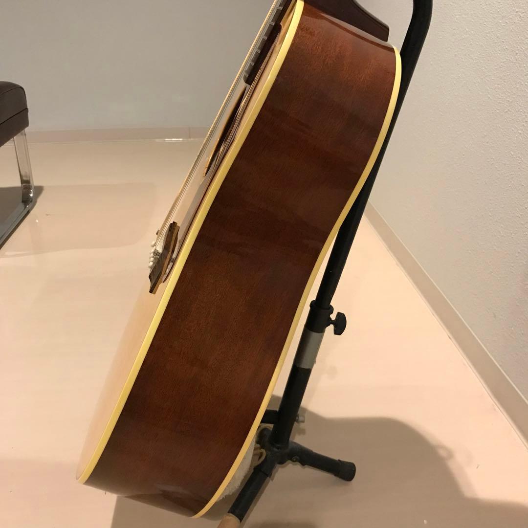 新品同様!！！　2021年 Gibson J-50 ADJ